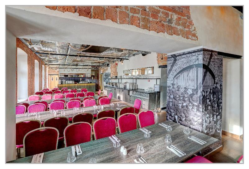 Hotel Koszary Arche 3*