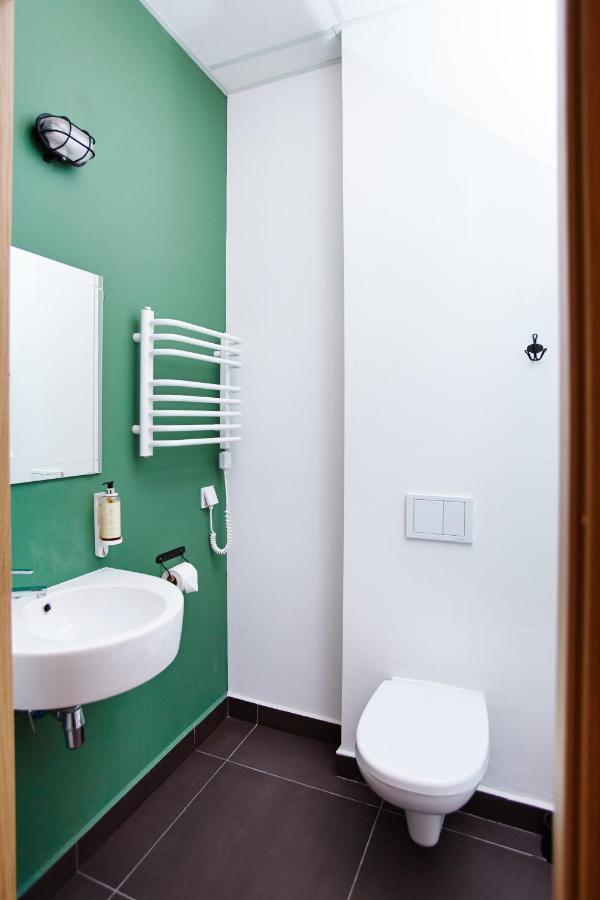 Koszary Arche 3* Góra Kalwaria